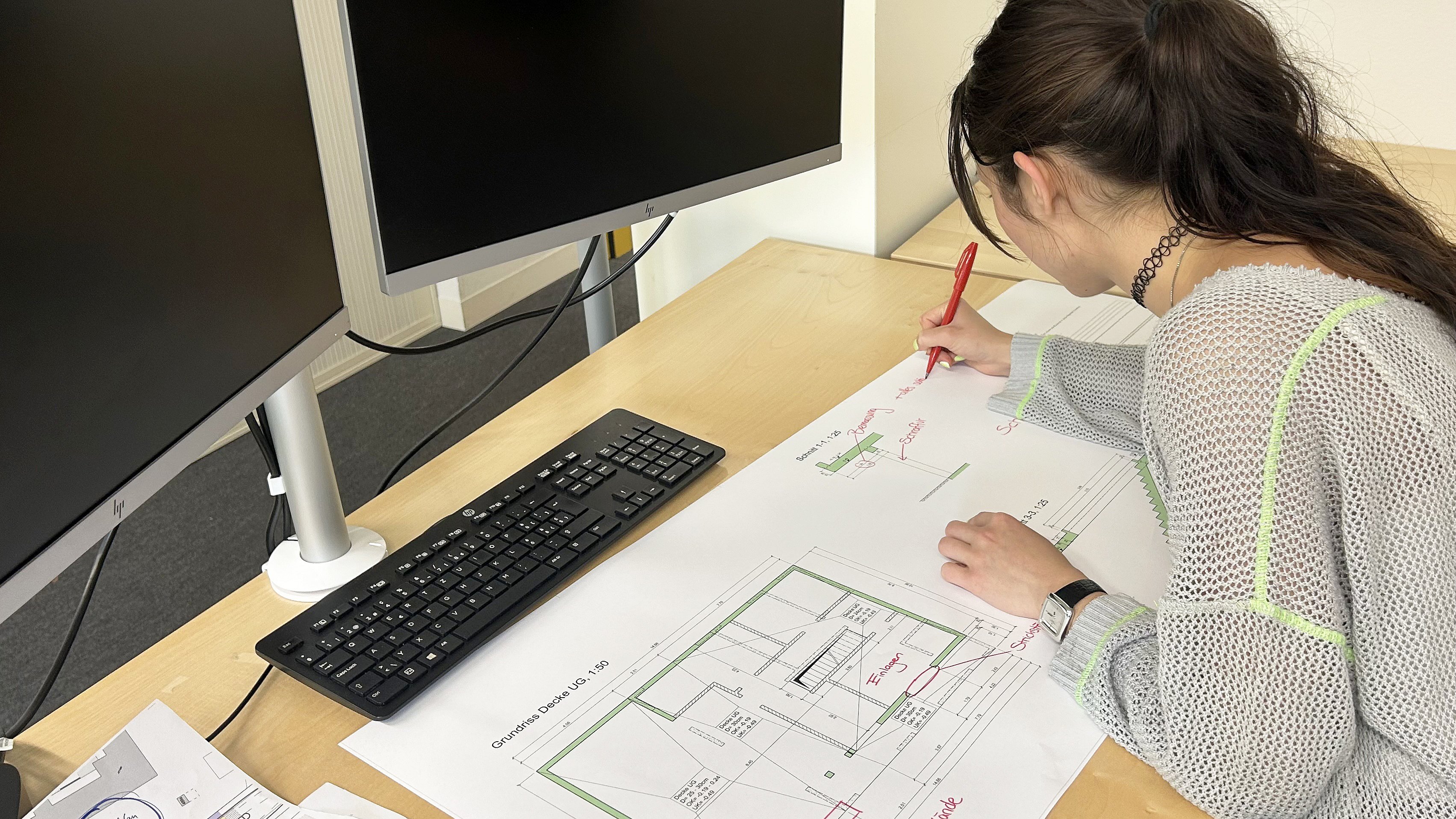 Illustrator at work