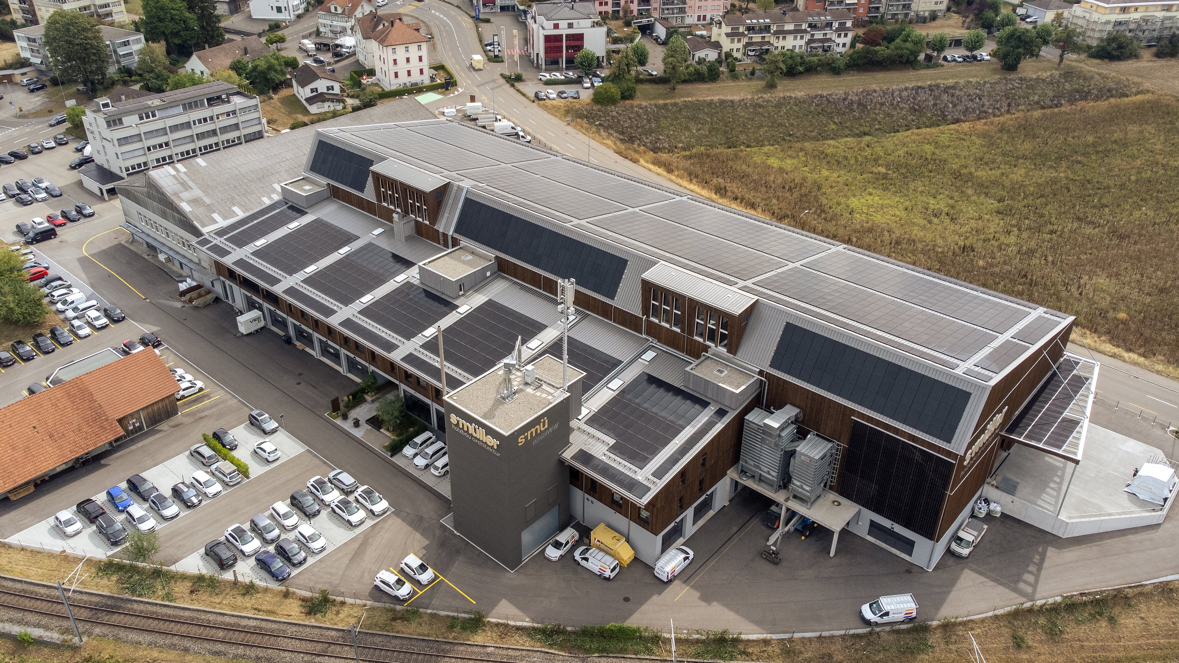 Solar Power System on Industrial Buildings in Wil