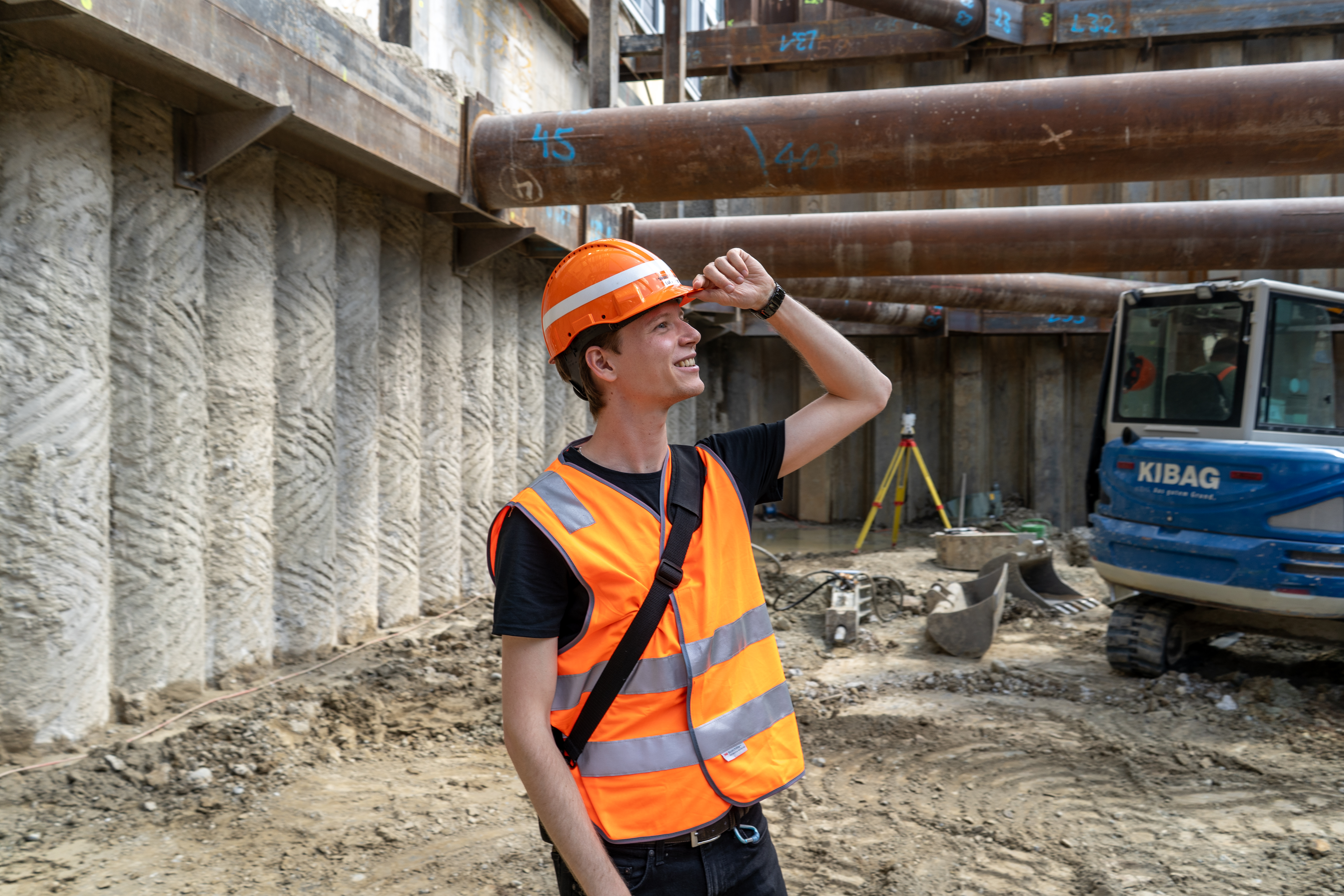 Projektingenieur Lukas Vogt von Basler & Hofmann