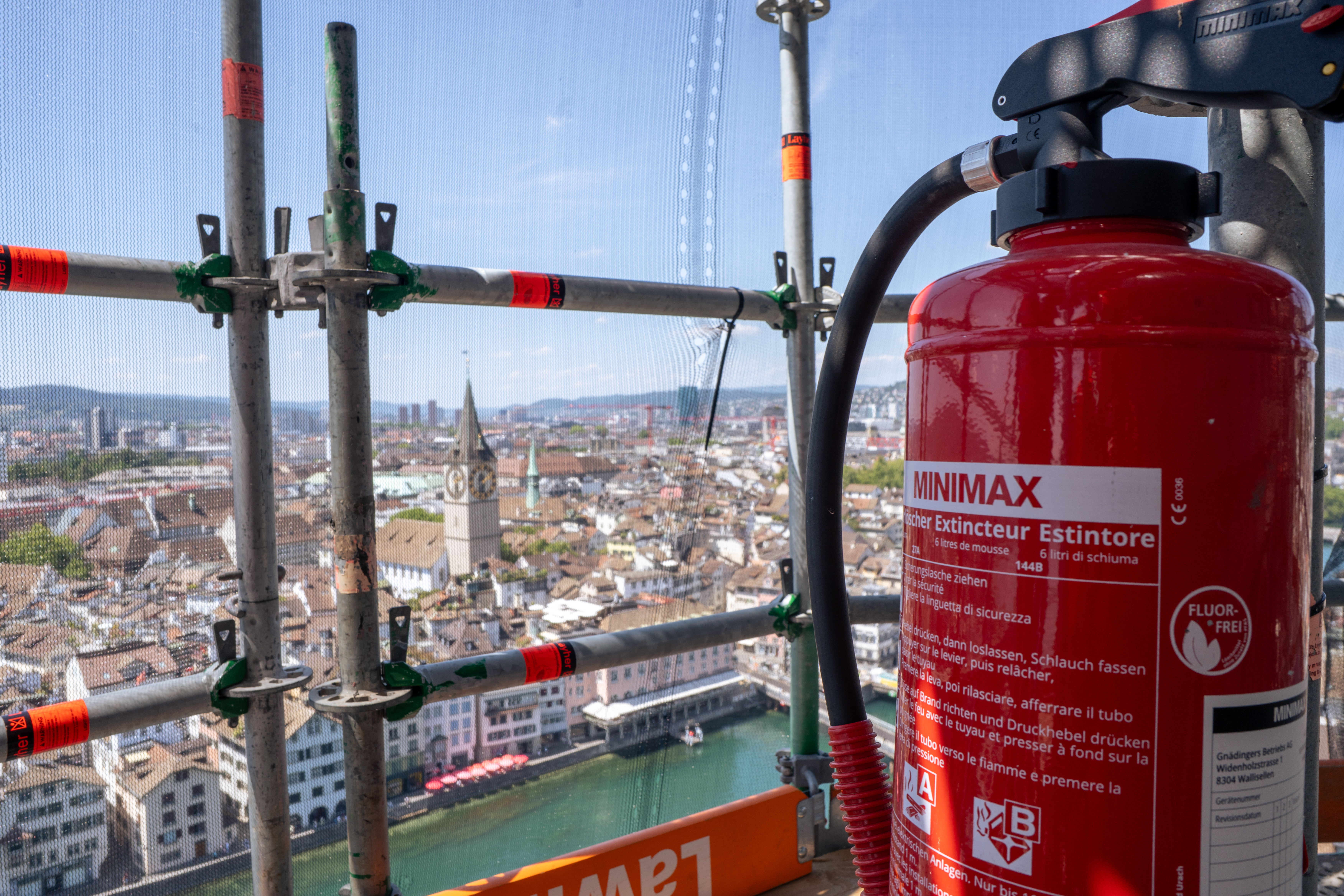 Fire Extinguishers at the Grossmünster Construction Site